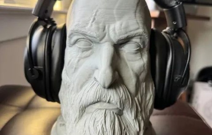 Подставка для наушников God of War Kratos